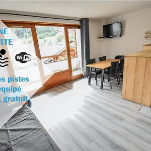 L'enchalpe, Grand Et Lumineux Avec Coin Montagne 4-6 Pers, 60m Des Pistes, Piscine Couverte, Grand Balcon Expo Est, Draps Non Compris Appartement Saint-Jean-dʼAulps